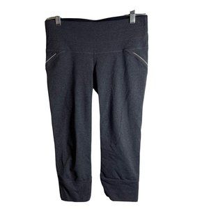 Athleta Women’s Black Relay Capri Pants Leggings XSP 862109 Reflective